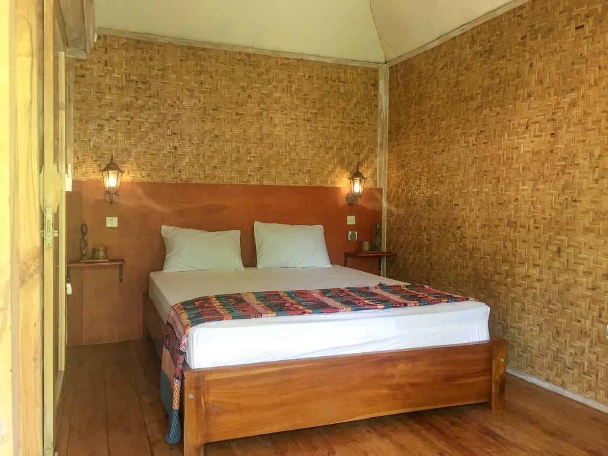 The Huts Villa Джили Трауанган Екстериор снимка